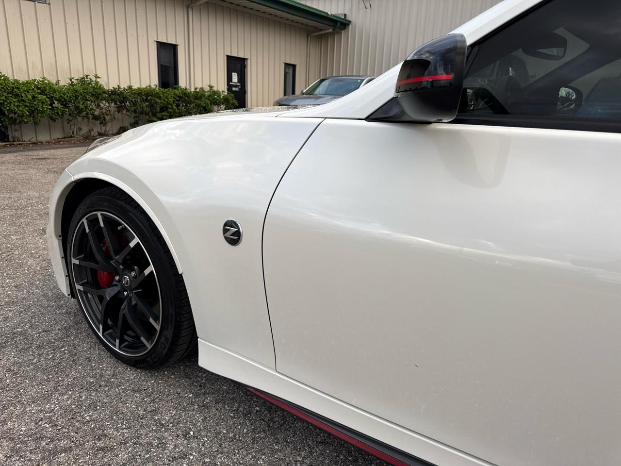 Nissan Z 370Z Coupe NISMO Tech 7AT 2017
