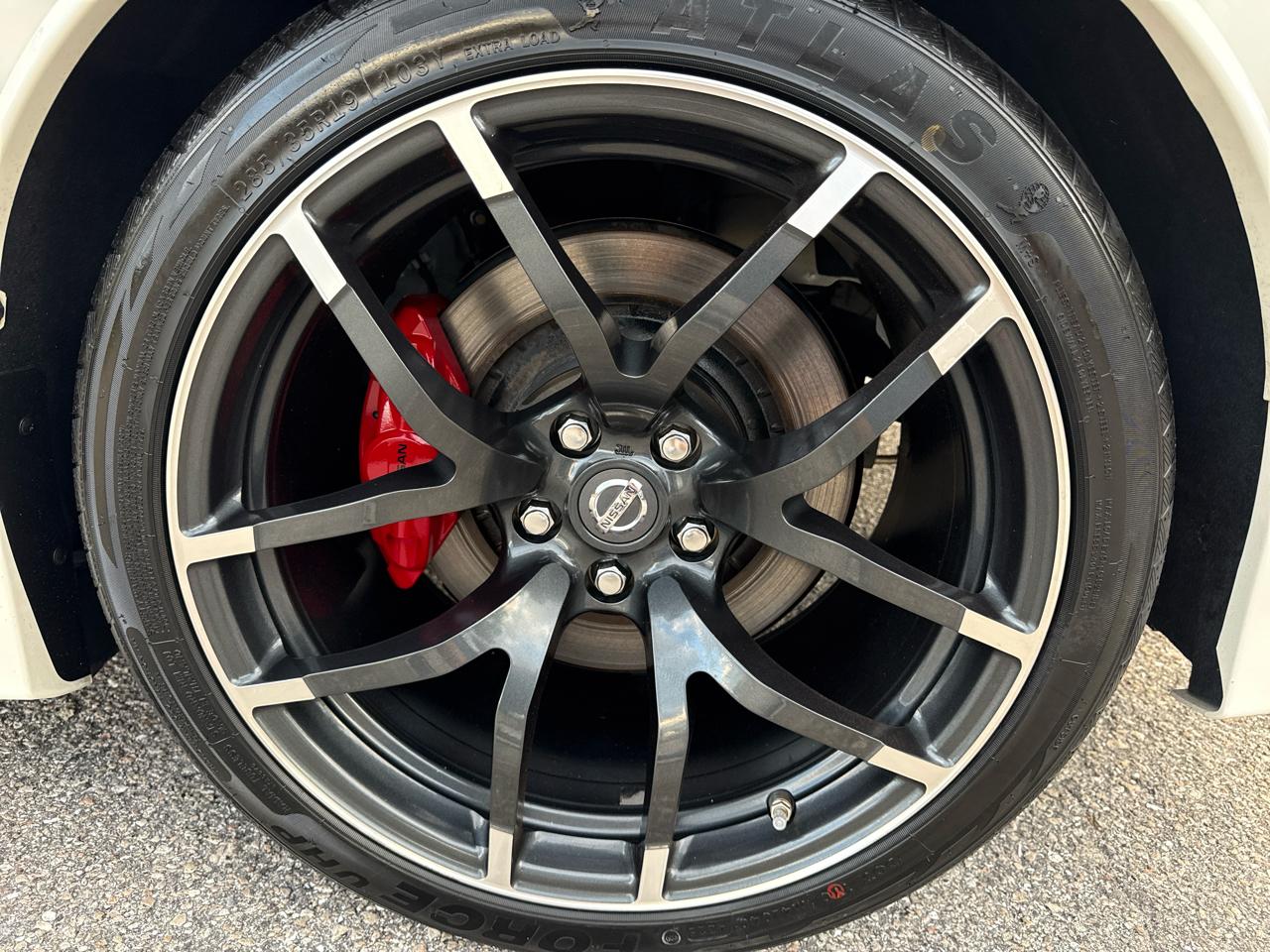 Nissan Z 370Z Coupe NISMO Tech 7AT 2017