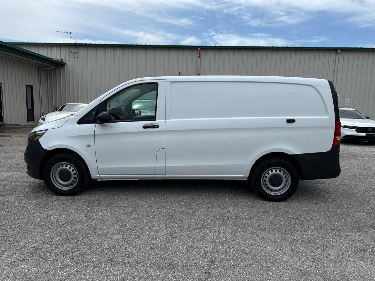 Mercedes-Benz Metris 126 WB Cargo 2023