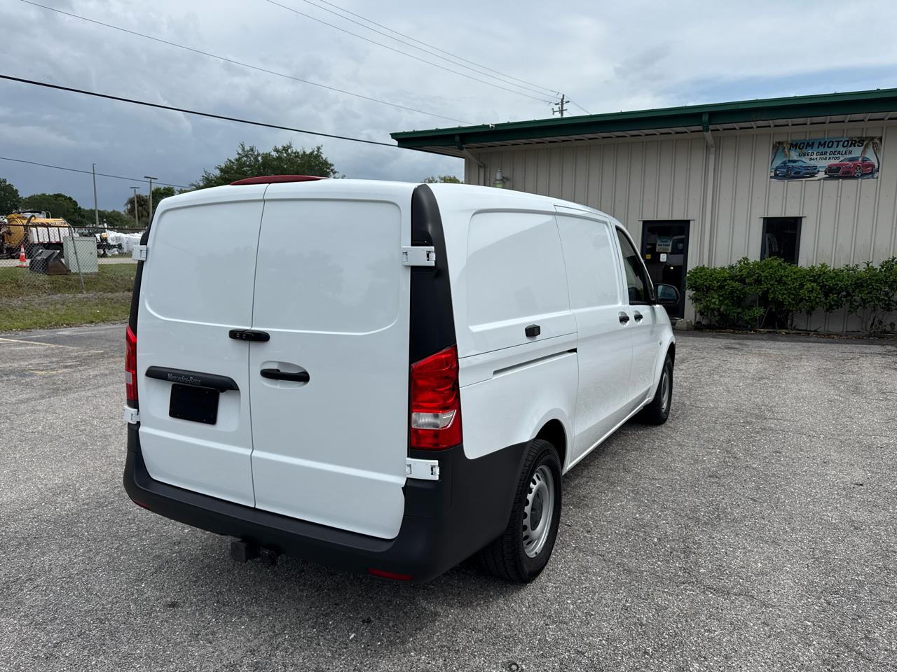 Mercedes-Benz Metris 126 WB Cargo 2023