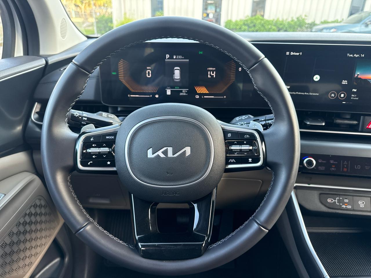 Kia Carnival Hybrid LXS 2026