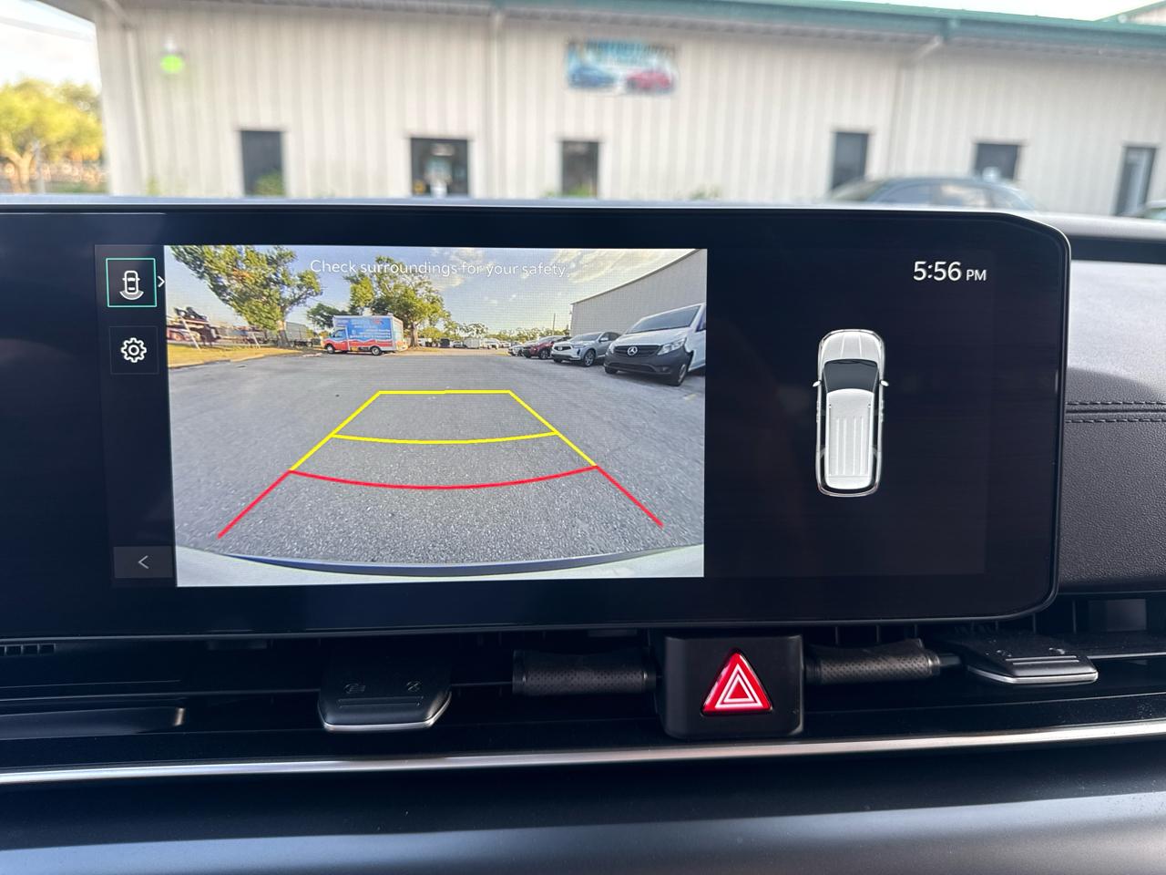 Kia Carnival Hybrid LXS 2026