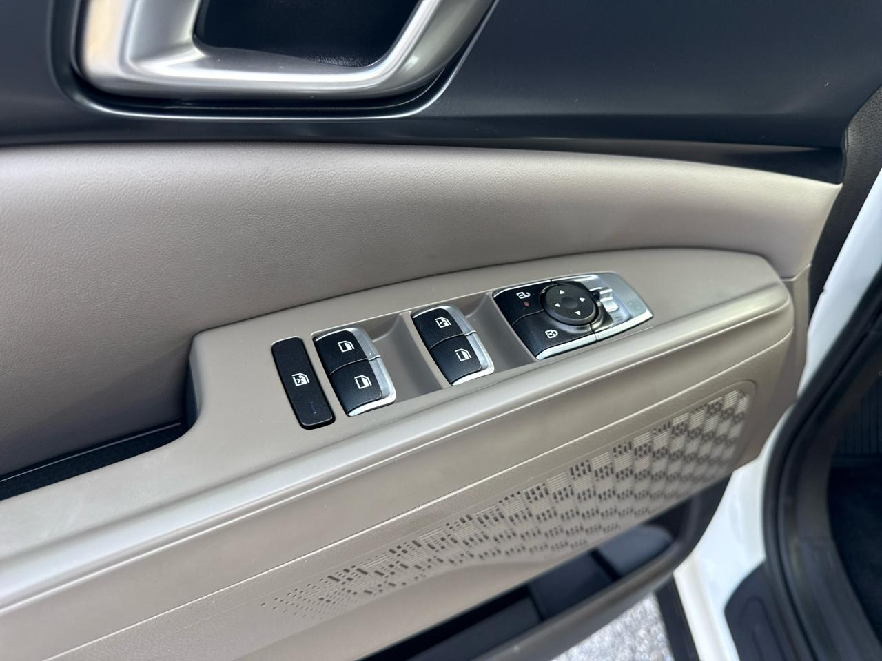 Kia Carnival Hybrid LXS 2026