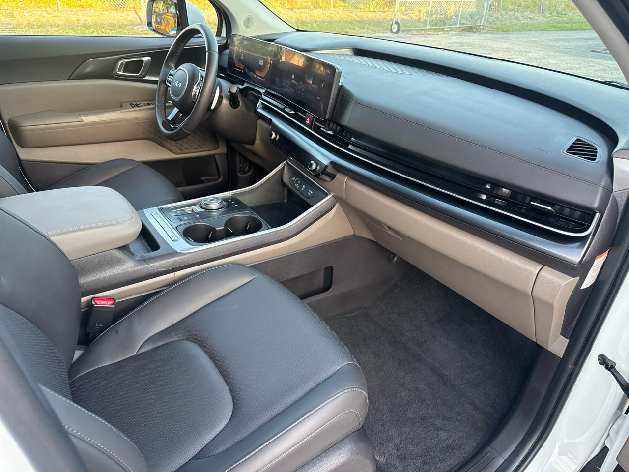 Kia Carnival Hybrid LXS 2026