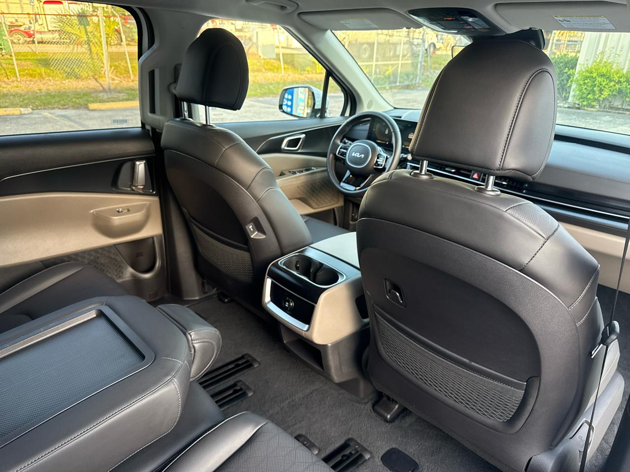 Kia Carnival Hybrid LXS 2026