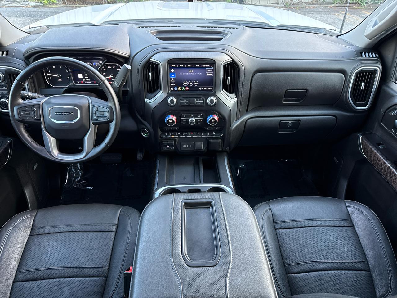 GMC Sierra 2500HD Denali Crew Cab 4WD SB 2022