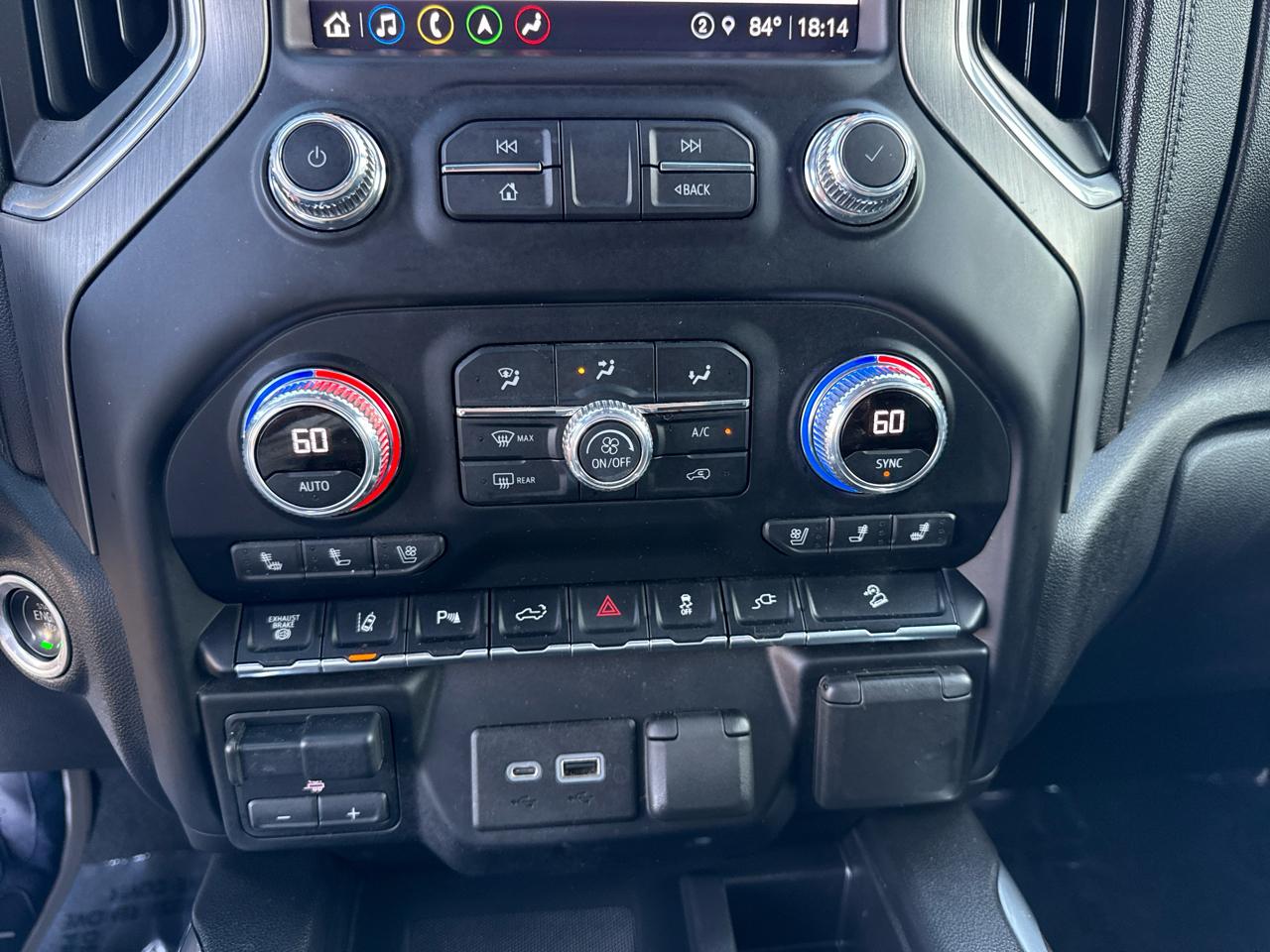 GMC Sierra 2500HD Denali Crew Cab 4WD SB 2022