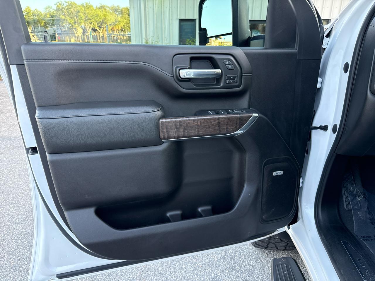 GMC Sierra 2500HD Denali Crew Cab 4WD SB 2022