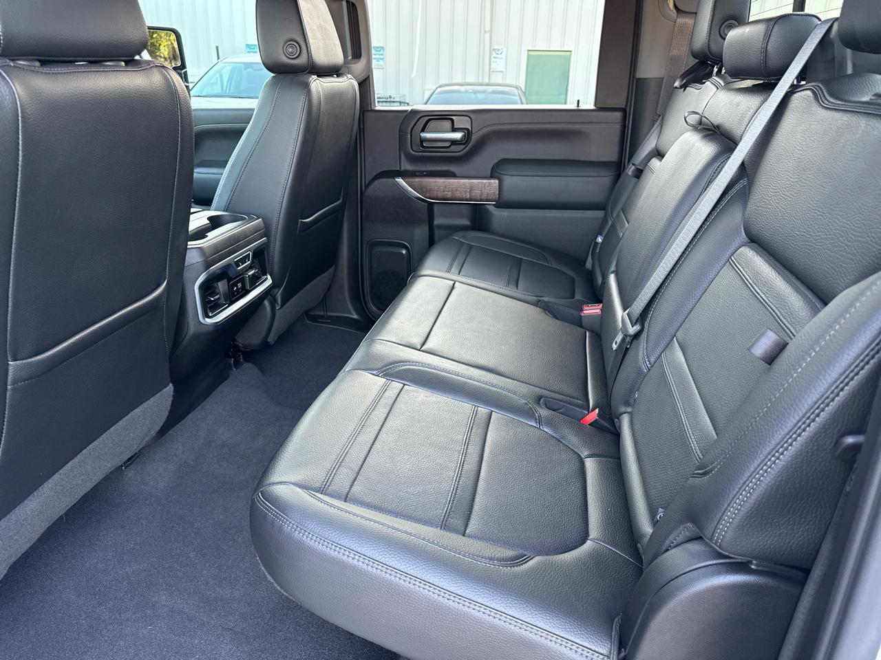 GMC Sierra 2500HD Denali Crew Cab 4WD SB 2022