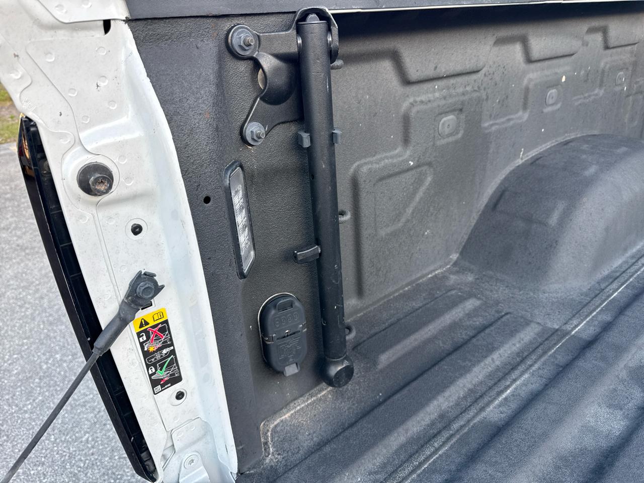 GMC Sierra 2500HD Denali Crew Cab 4WD SB 2022