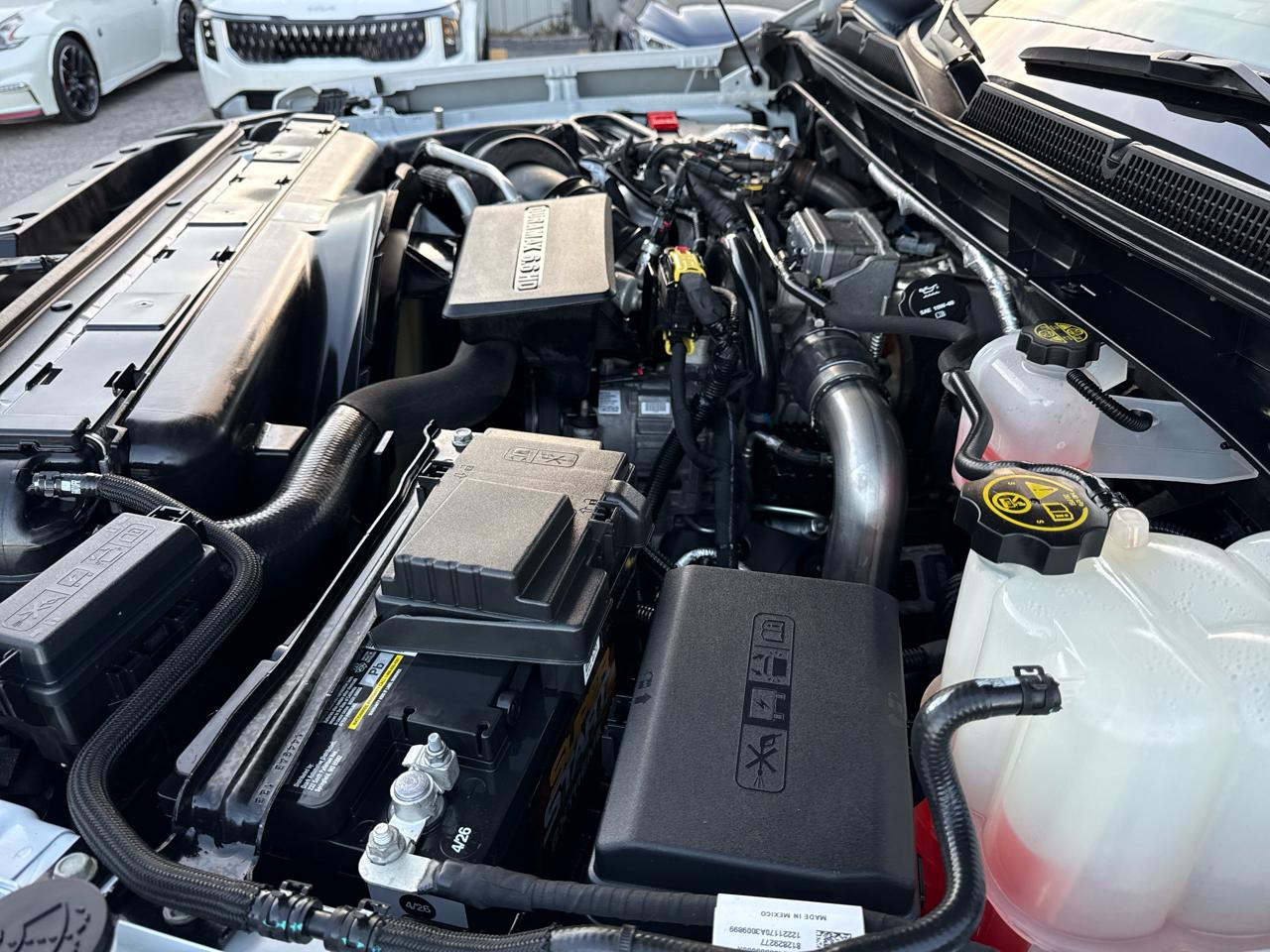 GMC Sierra 2500HD Denali Crew Cab 4WD SB 2022