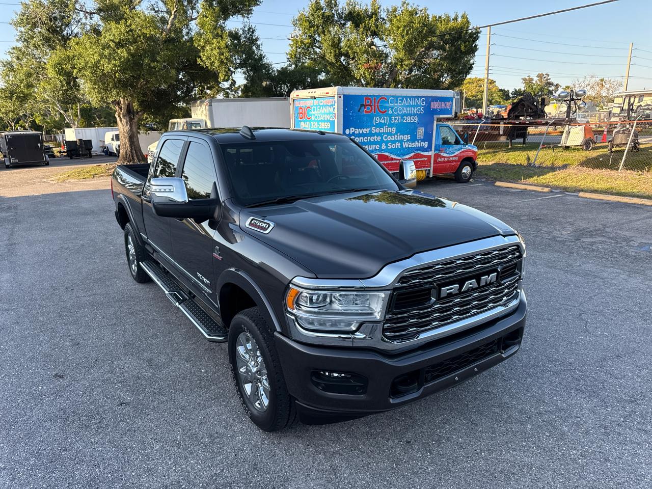 RAM 2500 Limited Crew Cab SWB 4WD 2023