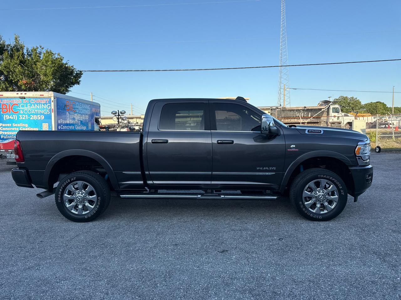 RAM 2500 Limited Crew Cab SWB 4WD 2023