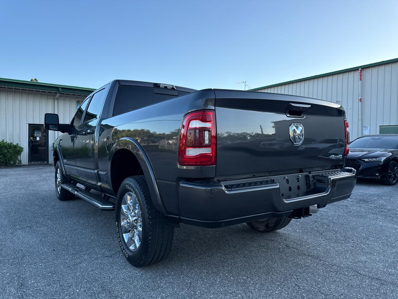 RAM 2500 Limited Crew Cab SWB 4WD 2023