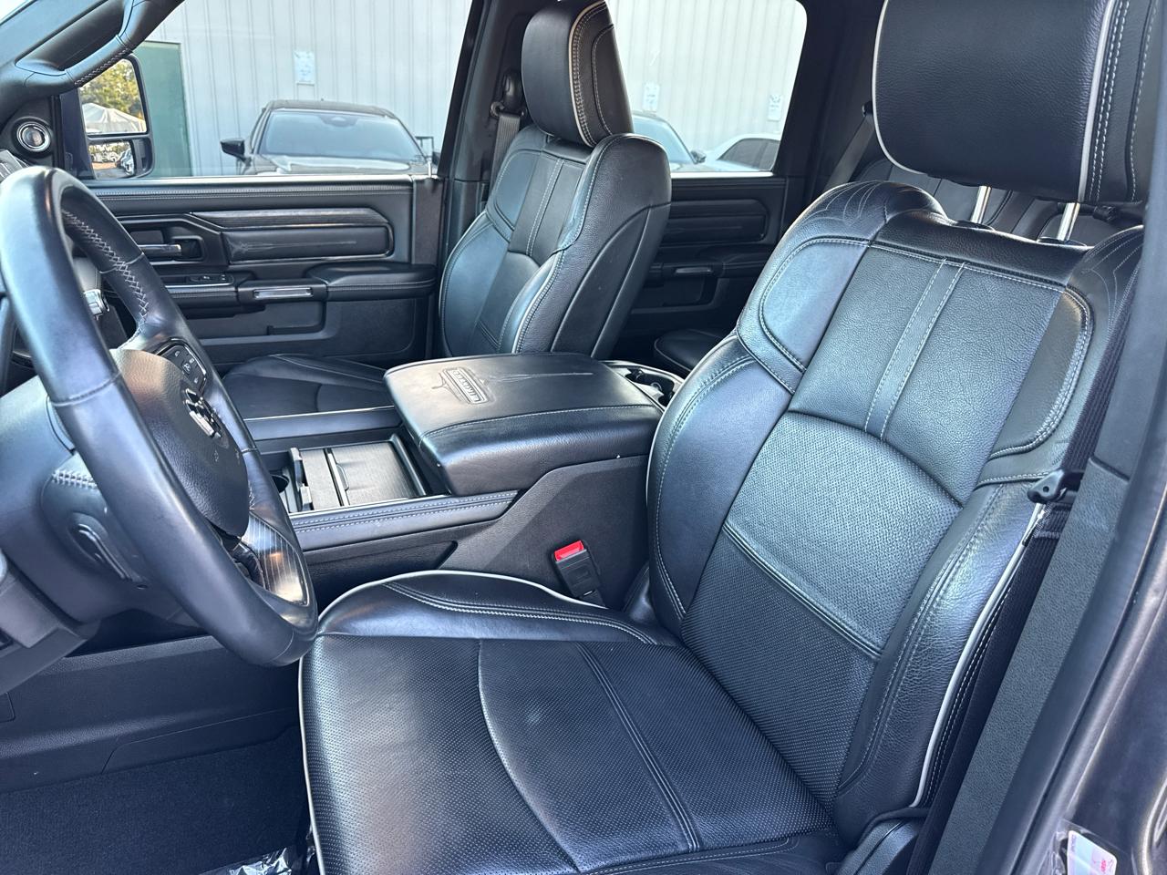 RAM 2500 Limited Crew Cab SWB 4WD 2023