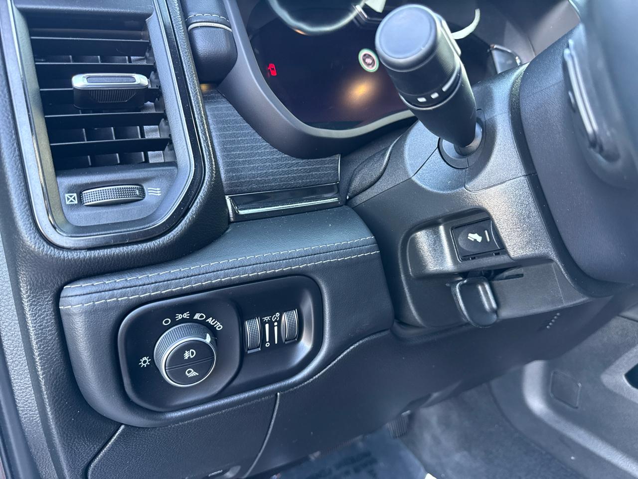 RAM 2500 Limited Crew Cab SWB 4WD 2023