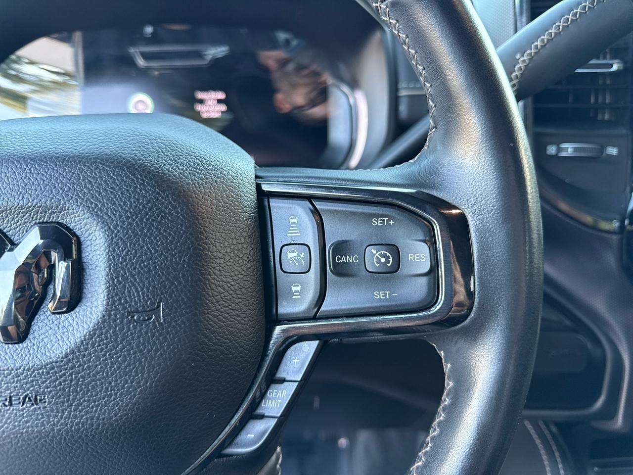 RAM 2500 Limited Crew Cab SWB 4WD 2023