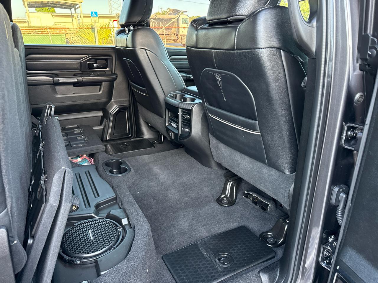 RAM 2500 Limited Crew Cab SWB 4WD 2023