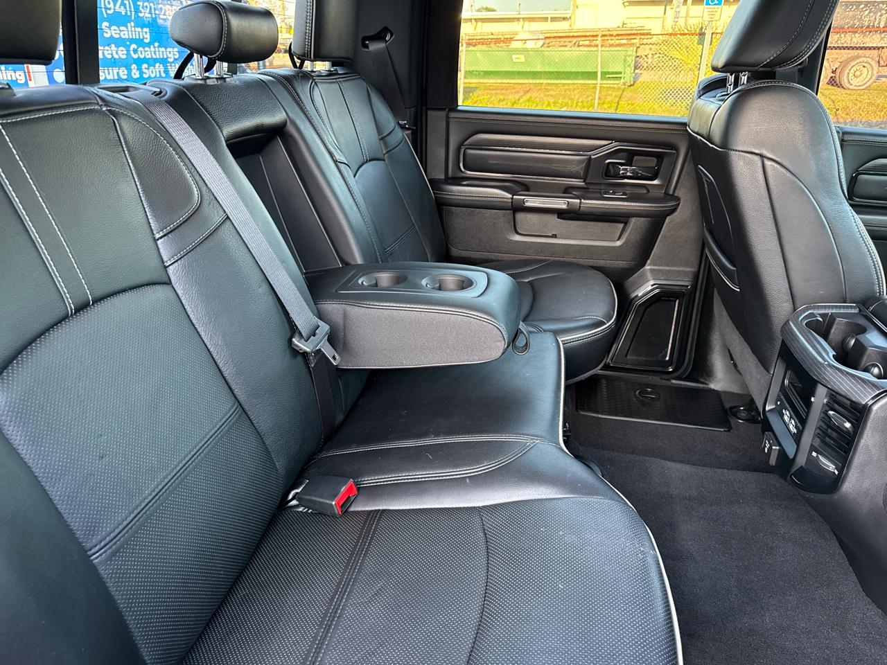 RAM 2500 Limited Crew Cab SWB 4WD 2023