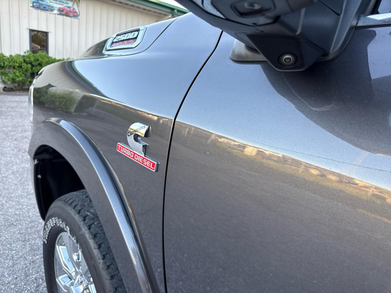 RAM 2500 Limited Crew Cab SWB 4WD 2023