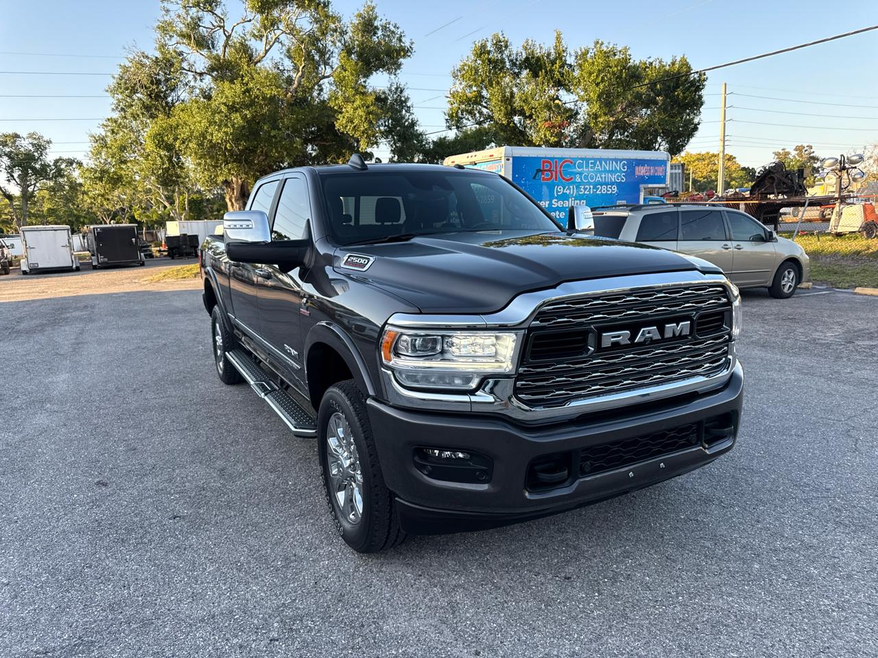 RAM 2500 Limited Crew Cab SWB 4WD 2023