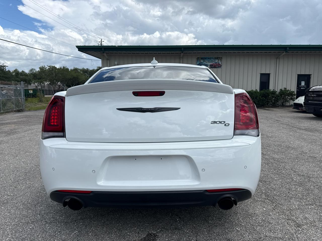 Chrysler 300 C 2023