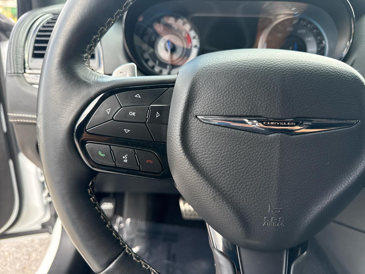 Chrysler 300 C 2023