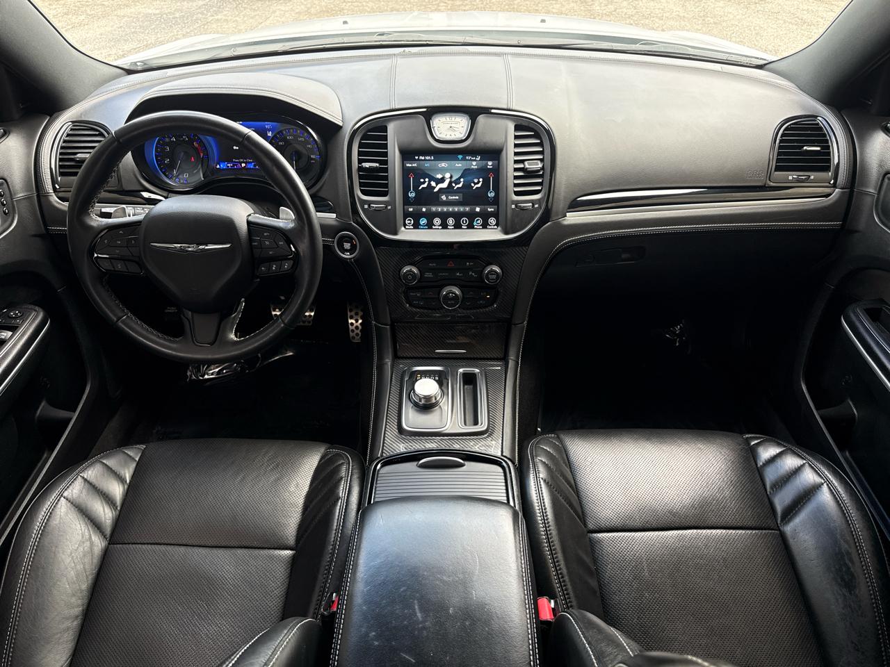 Chrysler 300 C 2023