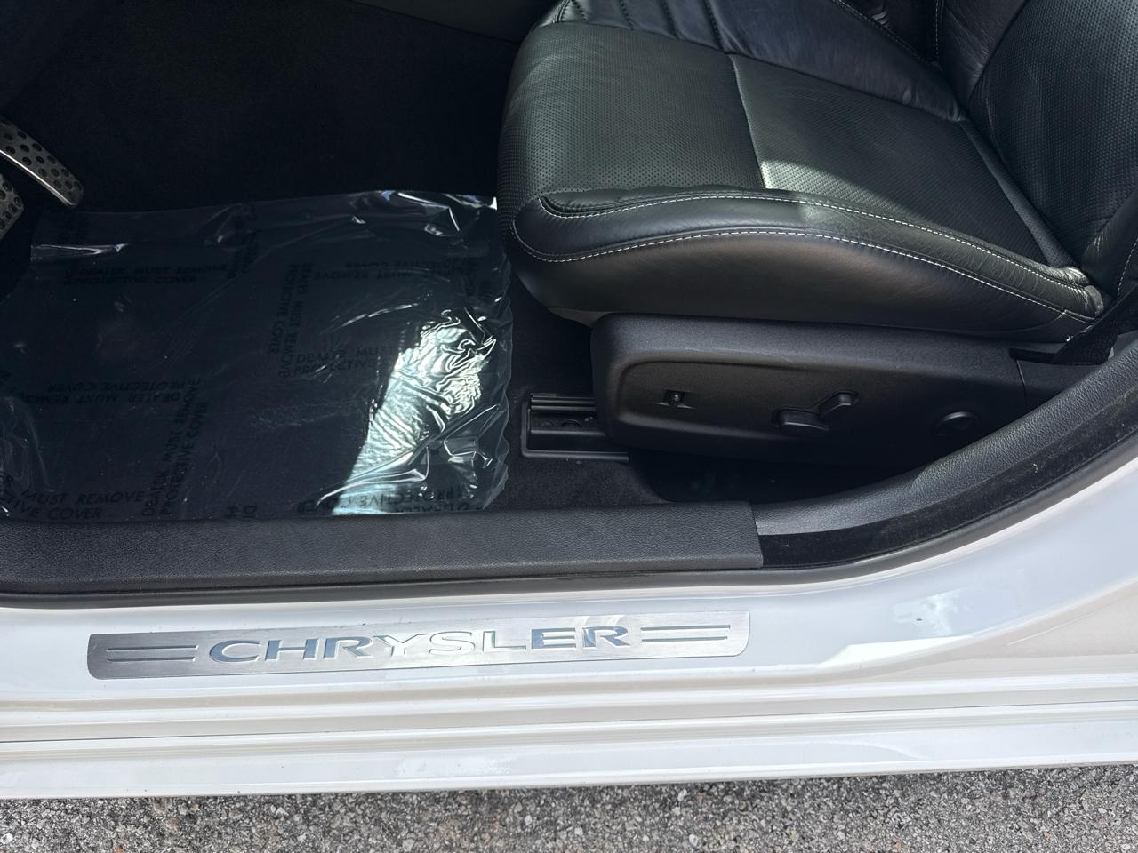 Chrysler 300 C 2023