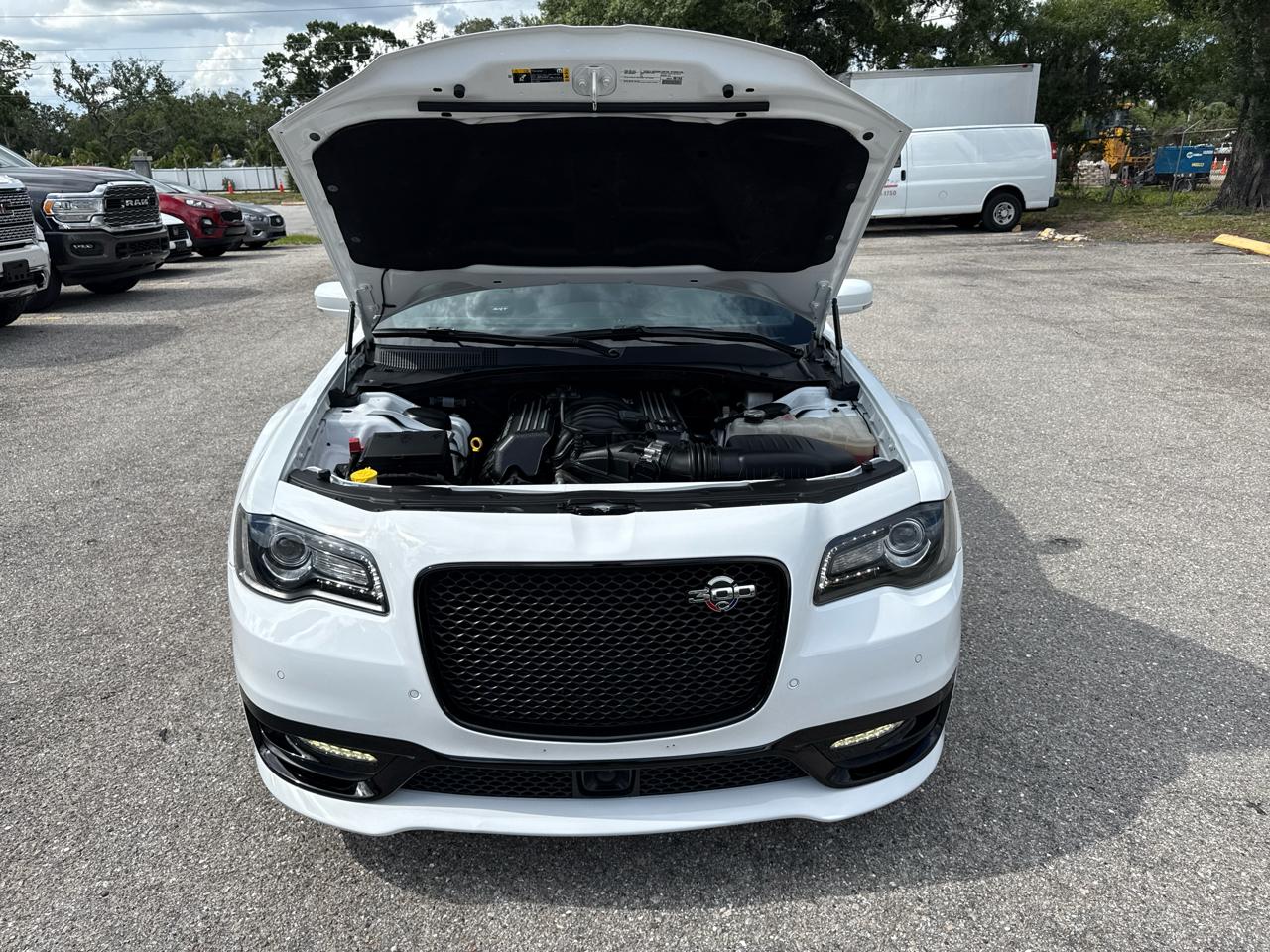 Chrysler 300 C 2023