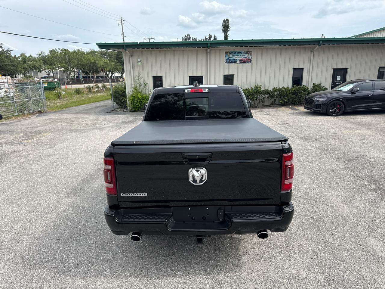 RAM 1500 Laramie Crew Cab SWB 2WD 2023