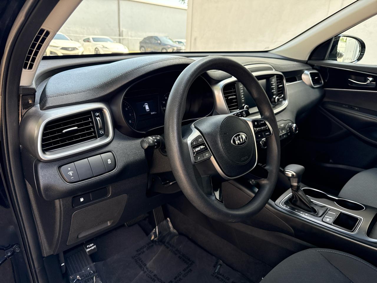 Kia Sorento LX 2WD 2019
