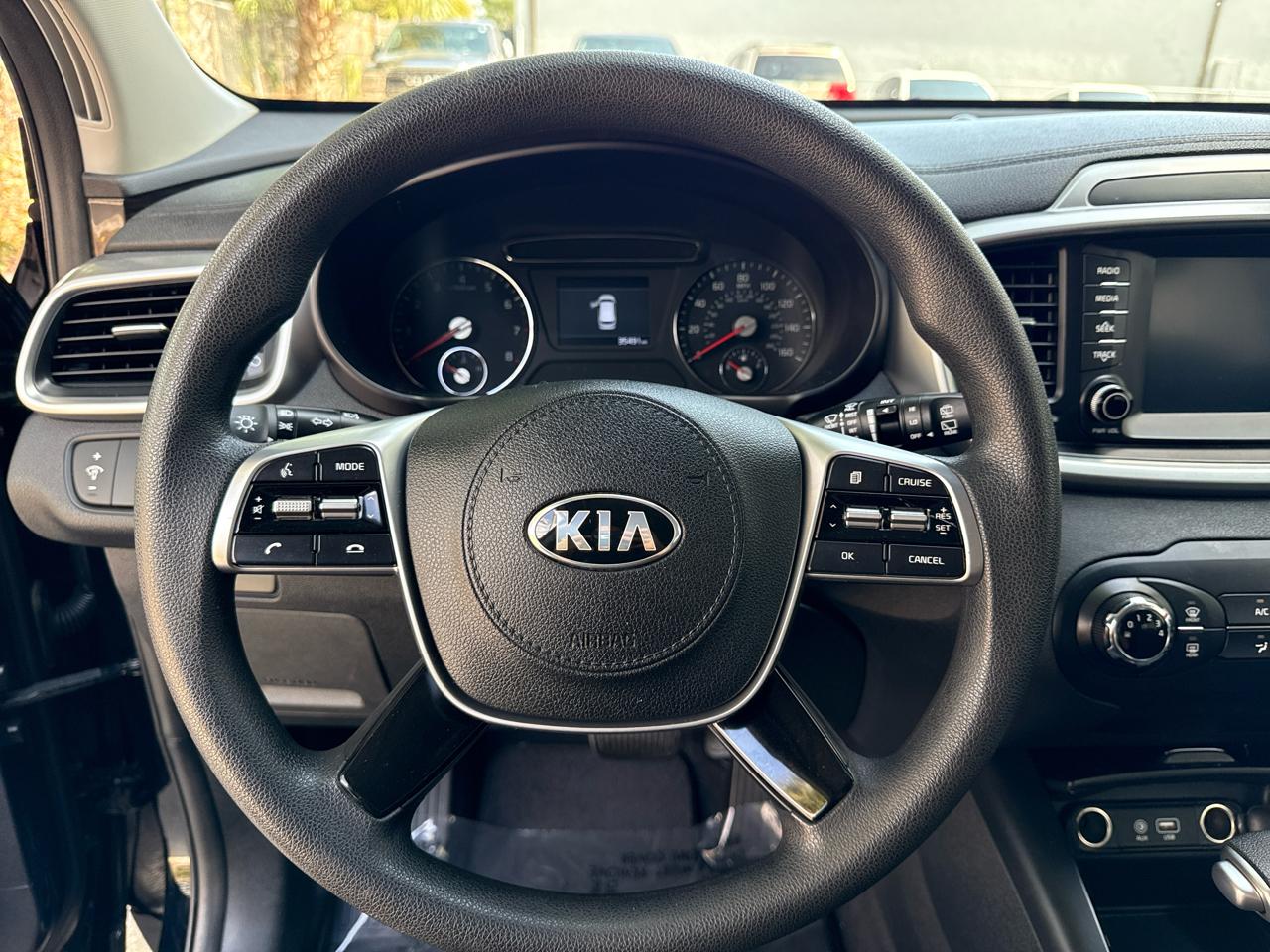 Kia Sorento LX 2WD 2019
