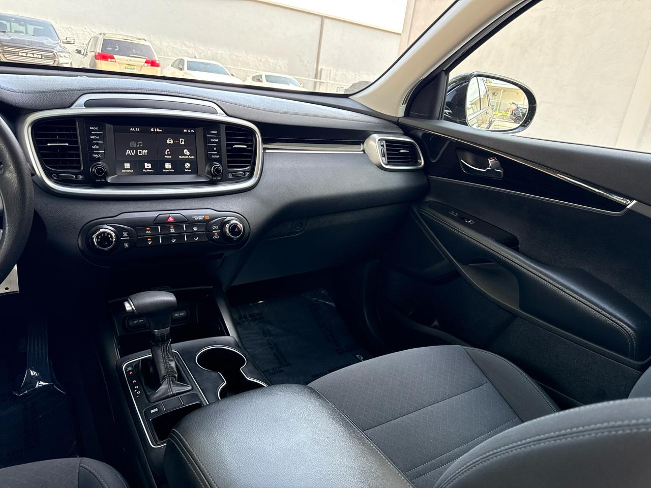 Kia Sorento LX 2WD 2019