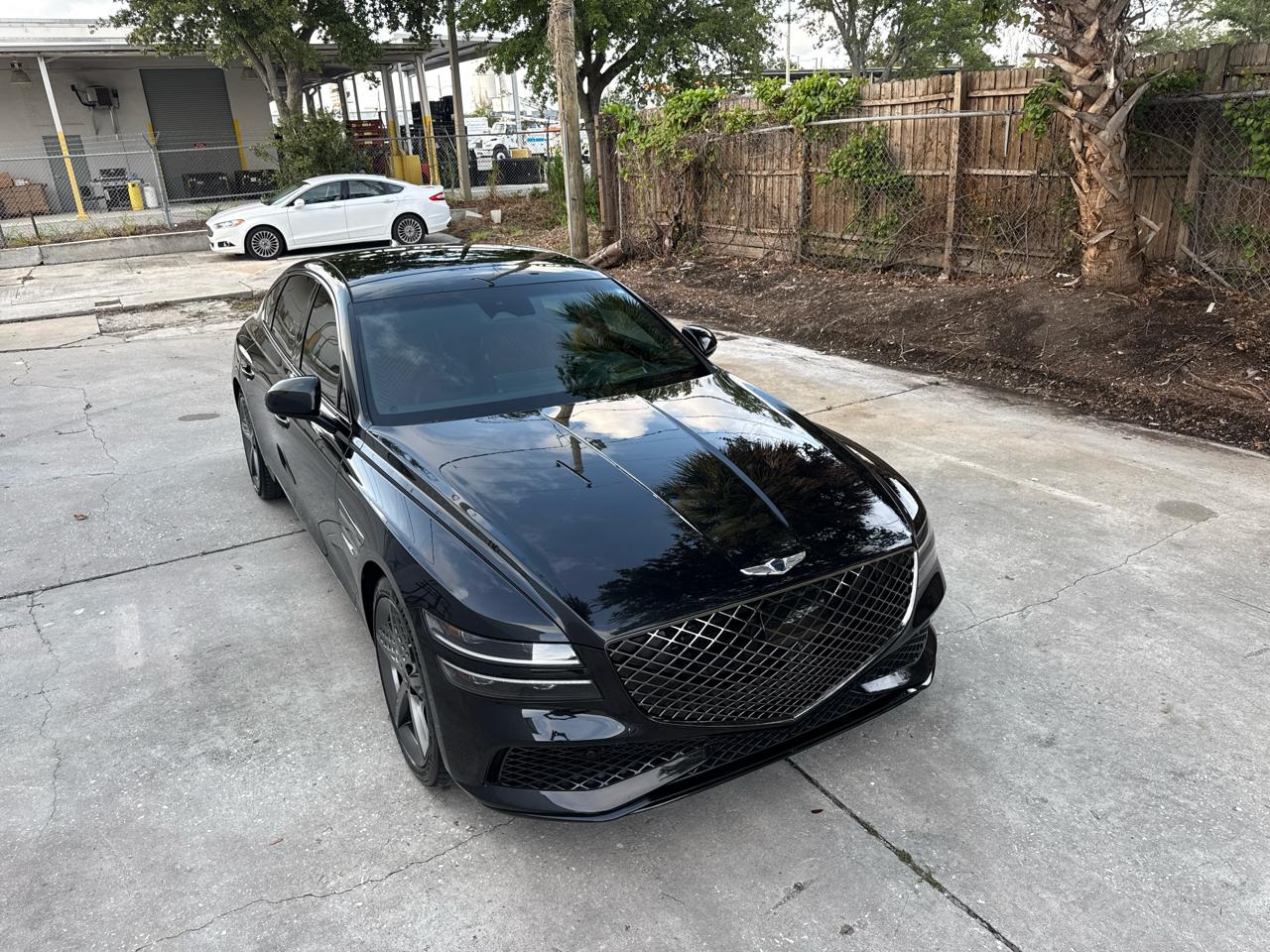 Genesis G80  2023