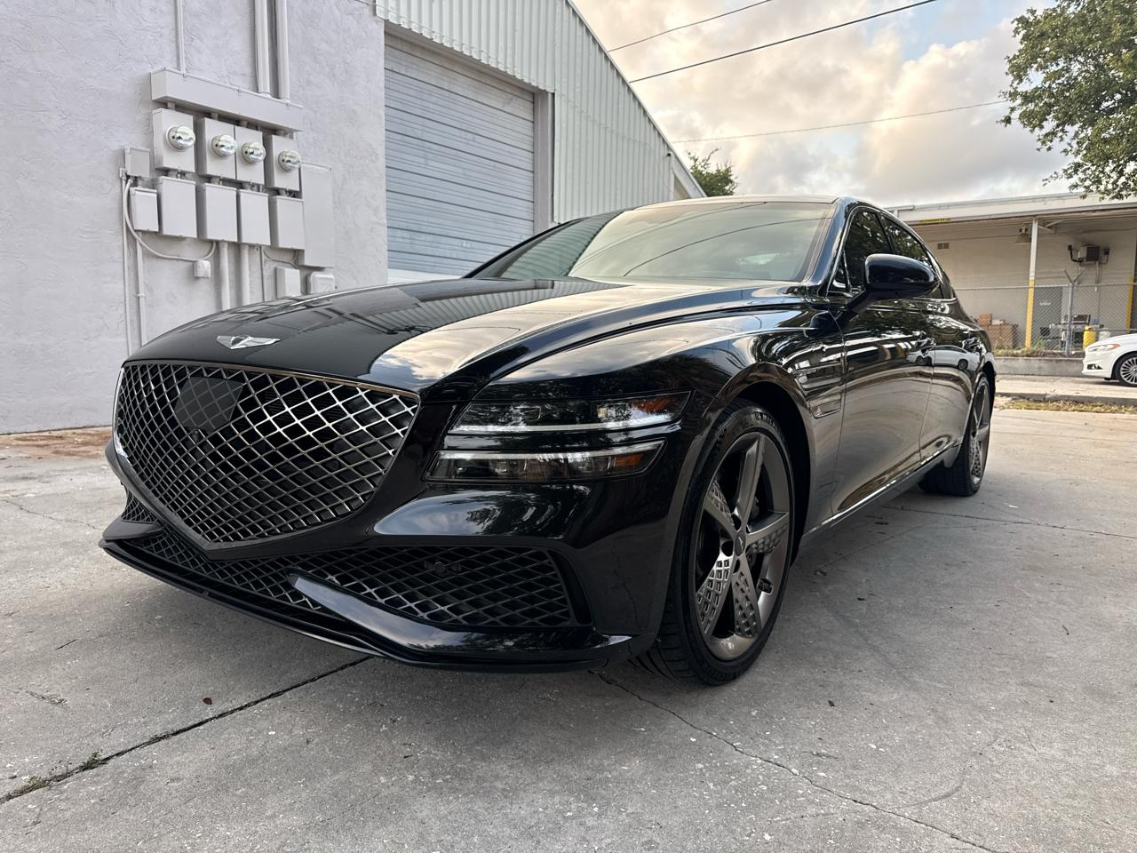 Genesis G80  2023