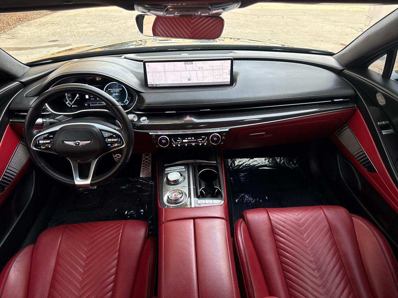 Genesis G80  2023