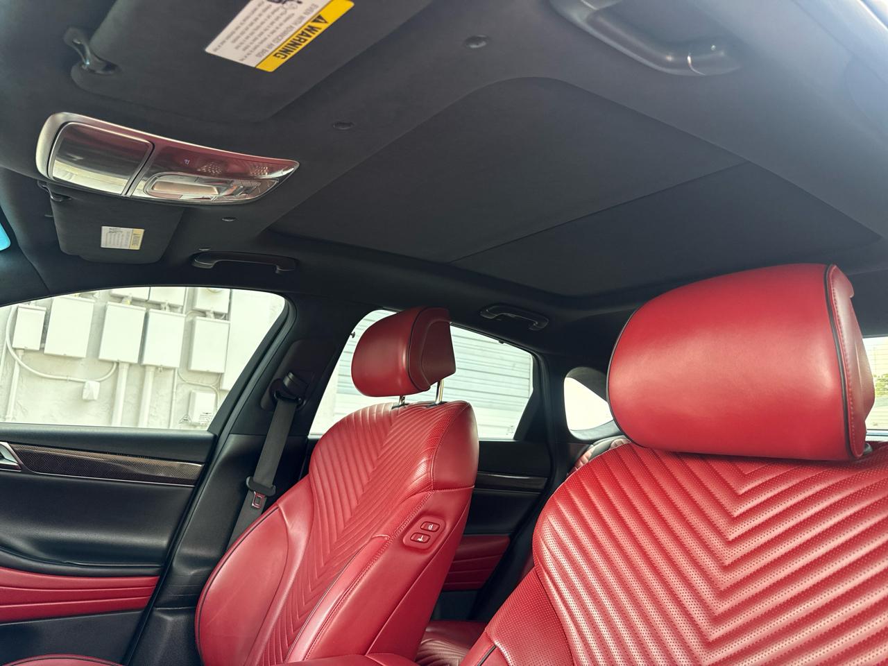 Genesis G80  2023