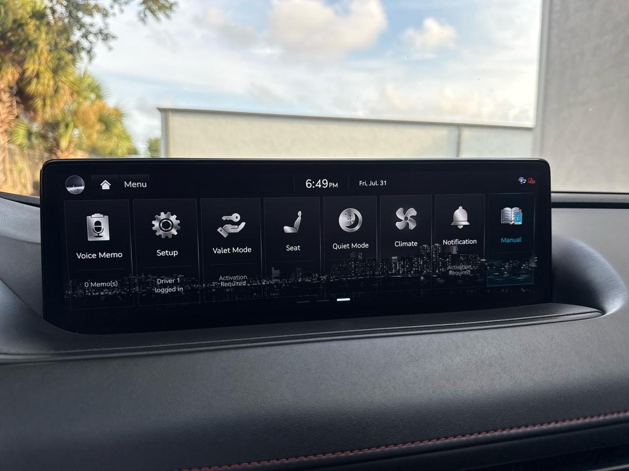 Genesis G80  2023
