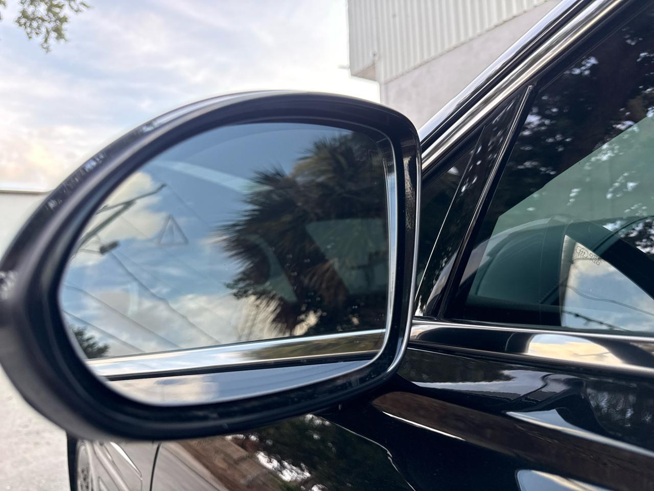 Genesis G80  2023