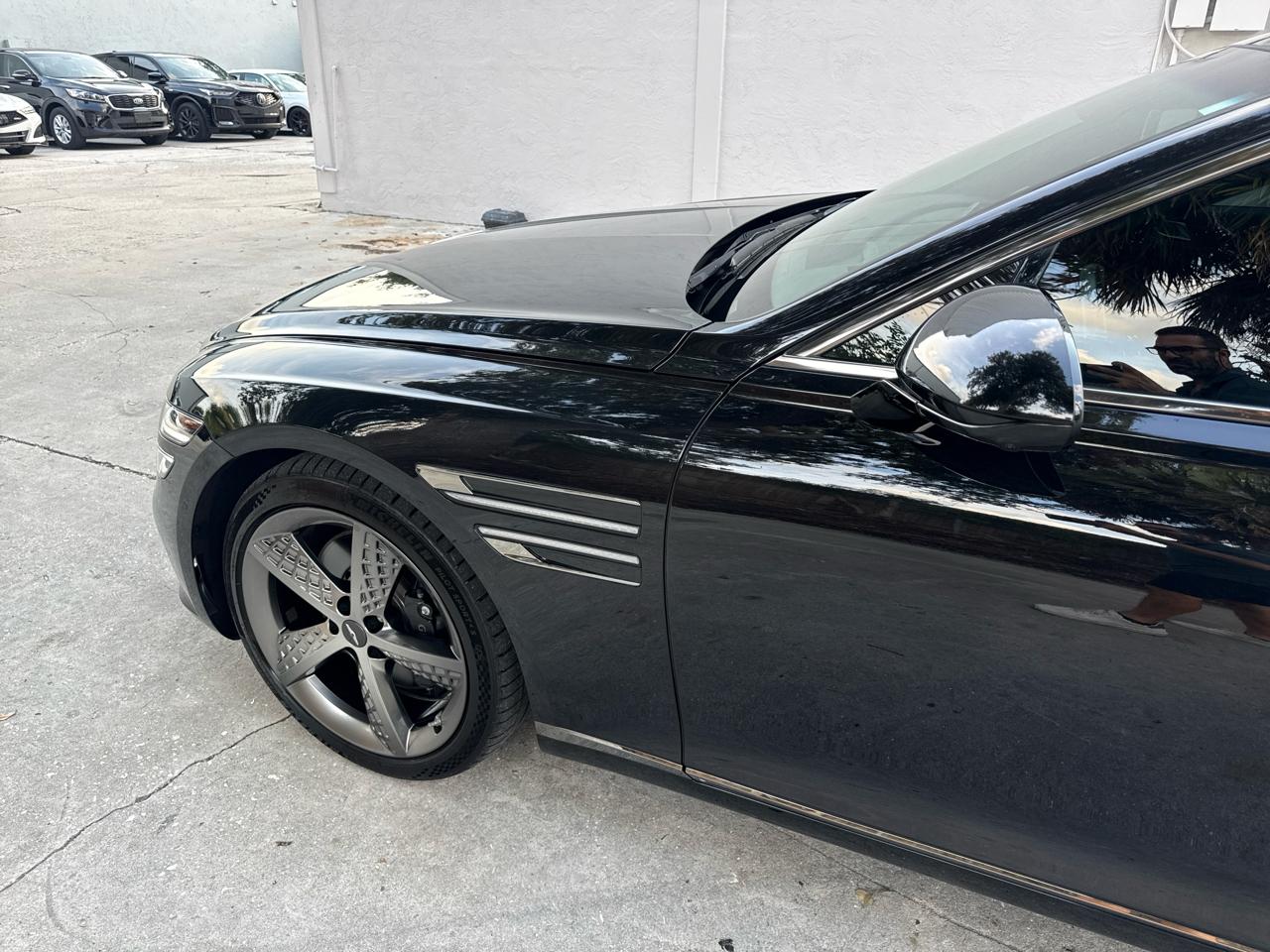 Genesis G80  2023