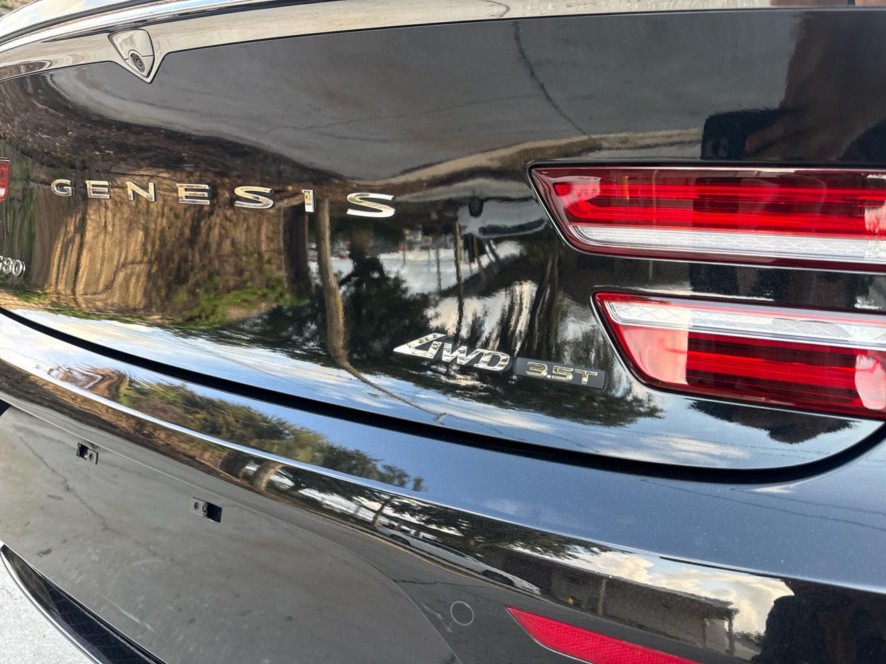 Genesis G80  2023