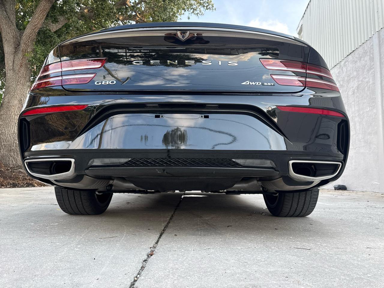 Genesis G80  2023