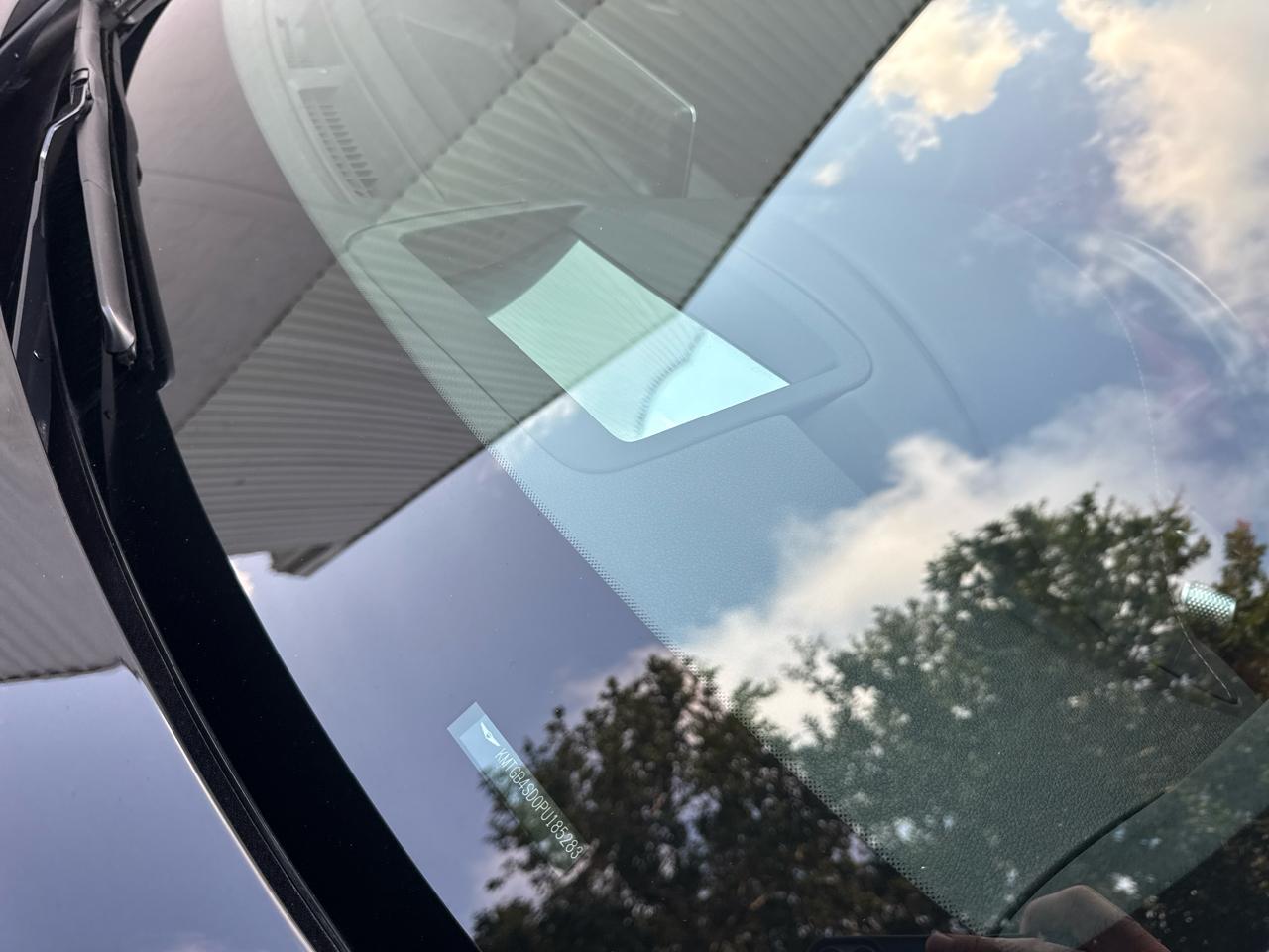 Genesis G80  2023