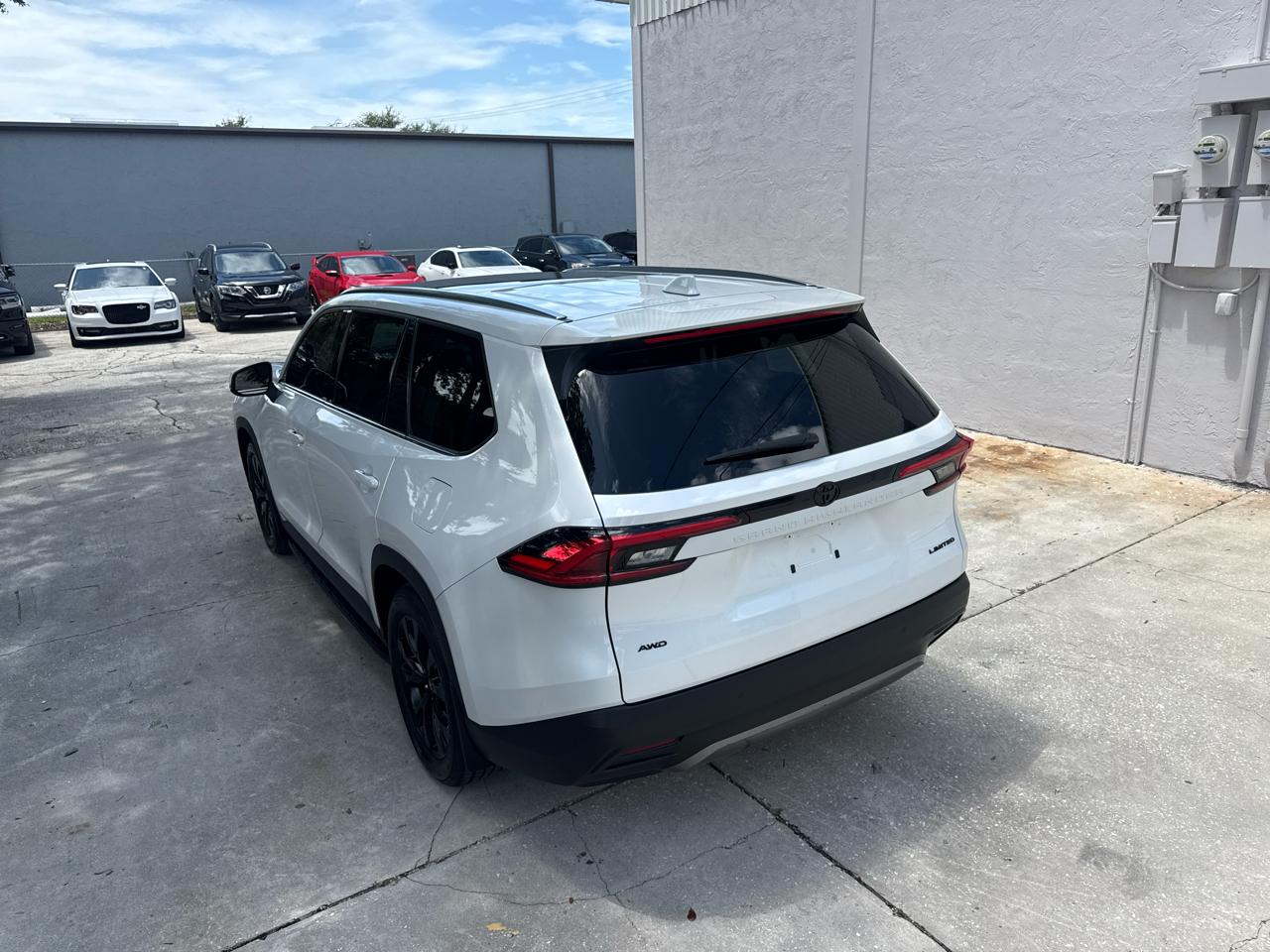 Toyota Grand Highlander Limited AWD 2024