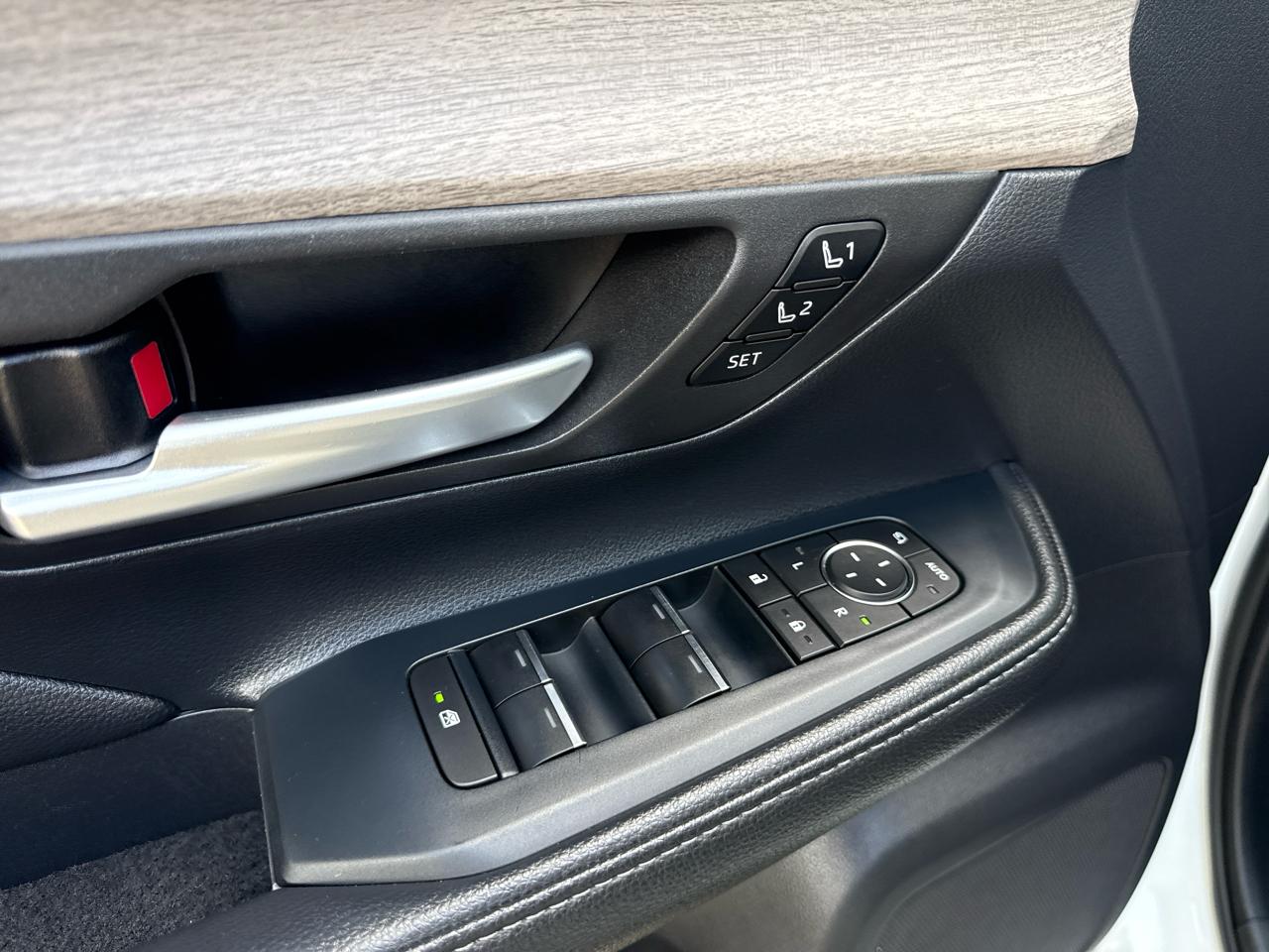 Toyota Grand Highlander Limited AWD 2024
