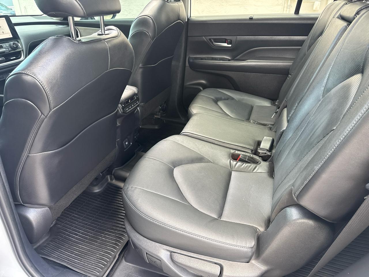Toyota Grand Highlander Limited AWD 2024