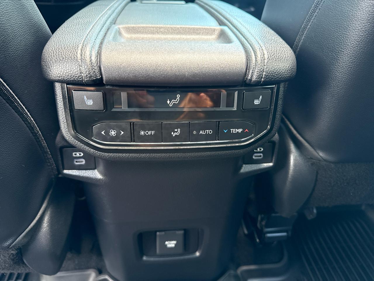 Toyota Grand Highlander Limited AWD 2024
