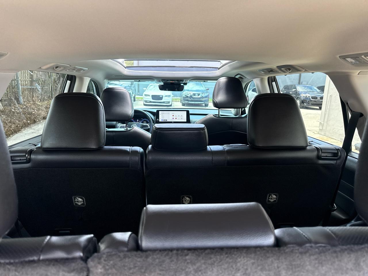 Toyota Grand Highlander Limited AWD 2024