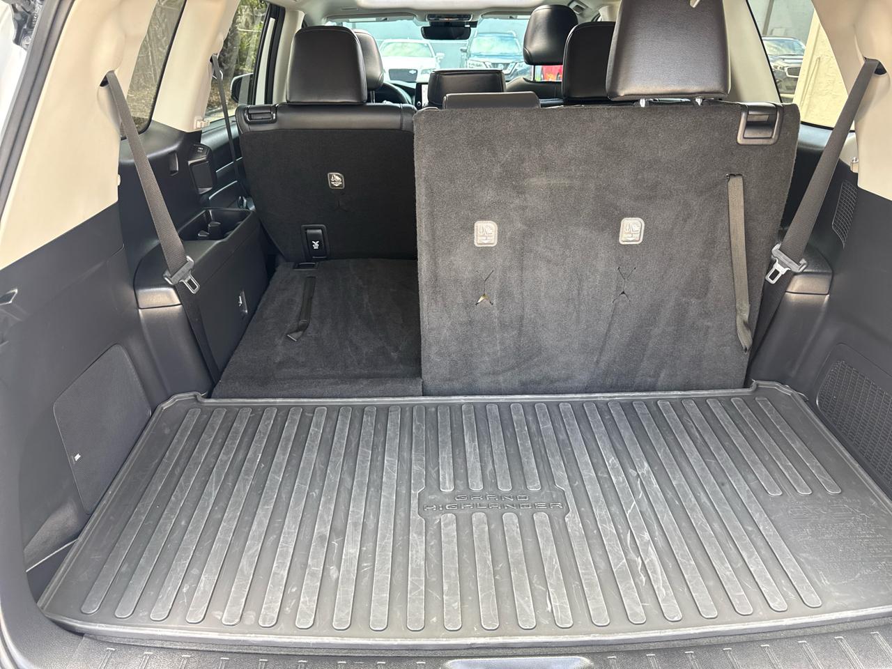 Toyota Grand Highlander Limited AWD 2024
